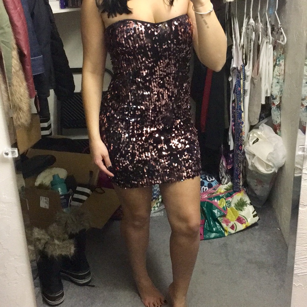 Short sequin dress💜💕
